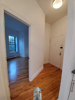 Rented by Skyline Group Real Estate | media 11