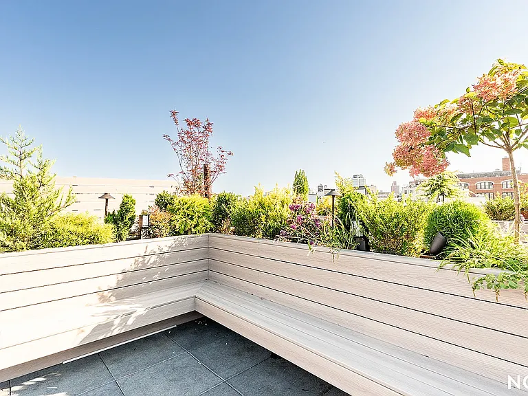 228 N 7th St #110 — Photo 11