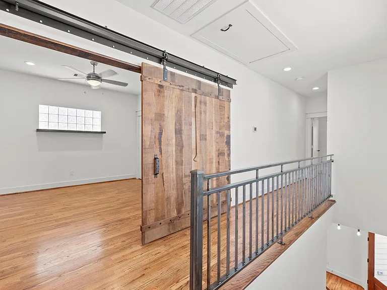4503 Floyd St — Photo 22