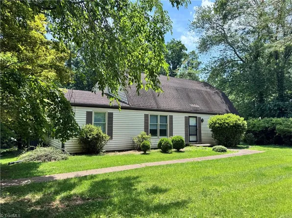 105 Eldridge Ln, State Road, NC 28676