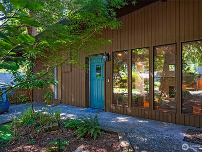 10733 Bartlett Avenue NE, Seattle, WA, 98125