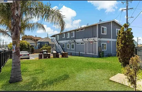 2373 Foothill Blvd #C Photo 1