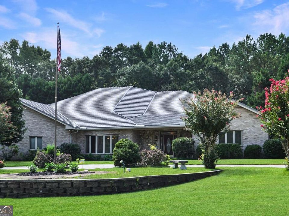 1st image of 155 Highlands Forest Ln