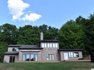 20 Old Post Rd N, Red hook, NY 12571