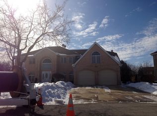 1358 N Ashley Ln, Addison, IL 60101