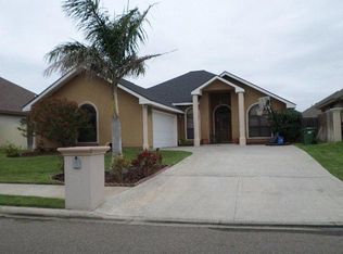 2423 Leanna Denae Ave, Mission, TX 78572