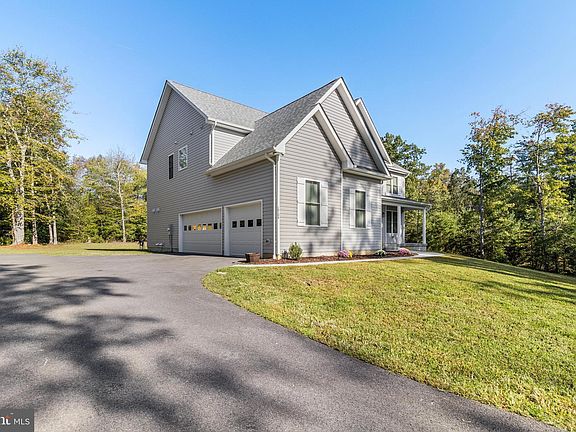 4th image of 10108 Chapin Woods Pl