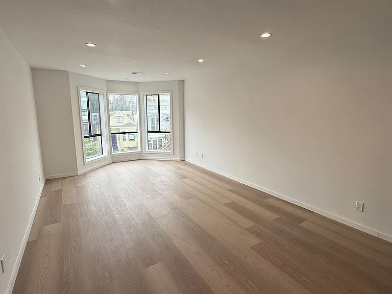 RC - 1630 Oakdale, Ave., San Francisco, CA, 94124 — Photo 42