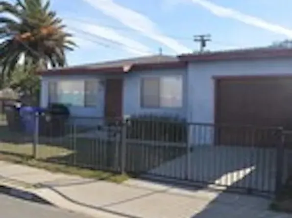 5821 Cumberland St, San Diego, CA 92139