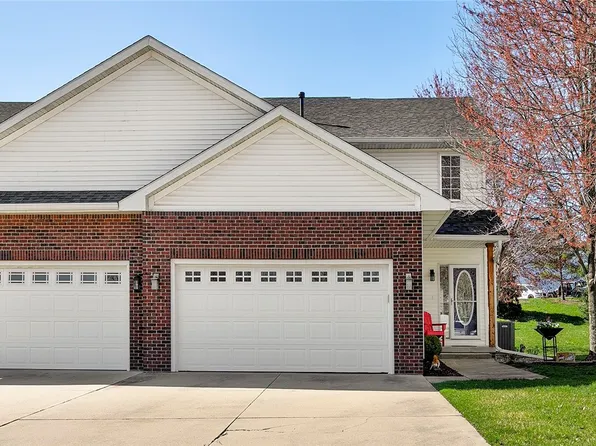 12116 Ridgeview Dr, Urbandale, IA 50323