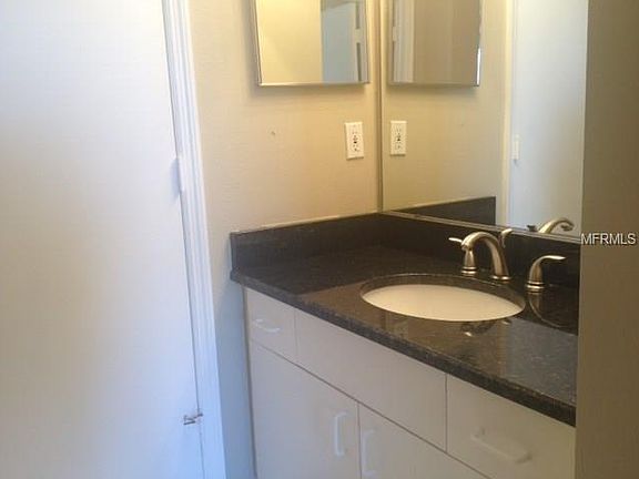 5th image of 5566 Metrowest Blvd #2-307