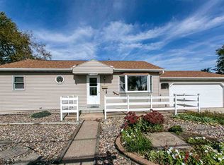 763 Kane St, Dubuque, IA 52001