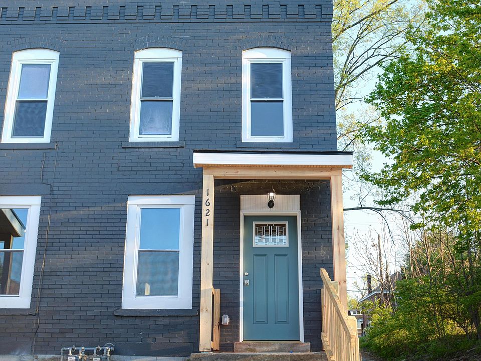 1st image of 1631 Oak St