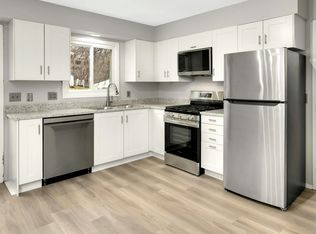 510 Shadyside Cir Unit 510, Hopkins, MN 55343