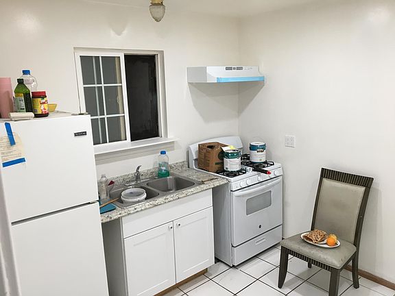 5th image of 520 Porter St #A
