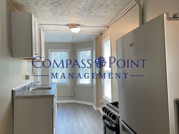 3rd image of 188 E Loudon Ave #2