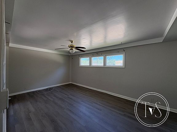 5th image of 524 Arnall Dr #1