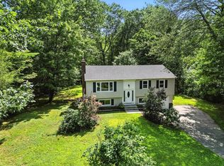 34 Paradise Lake Rd, Monson, MA 01057
