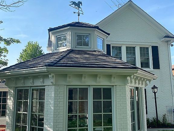 3rd image of 21641 Avalon Dr