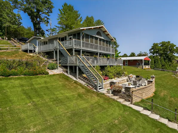 415 Fernwood Dr, Williamstown, KY 41097