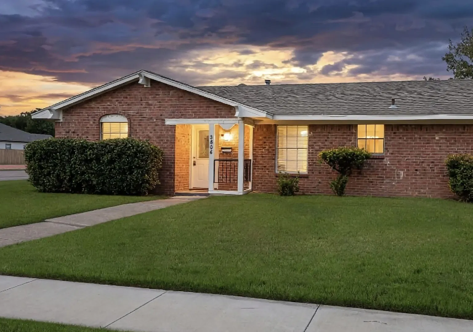 2324 Fulton Dr — Photo 1