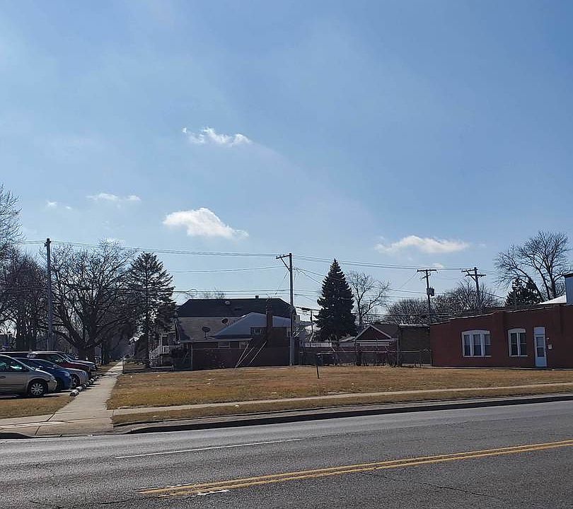 1st image of 6500 Ogden Ave