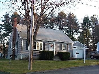 2nd image of 24 Lori Ln