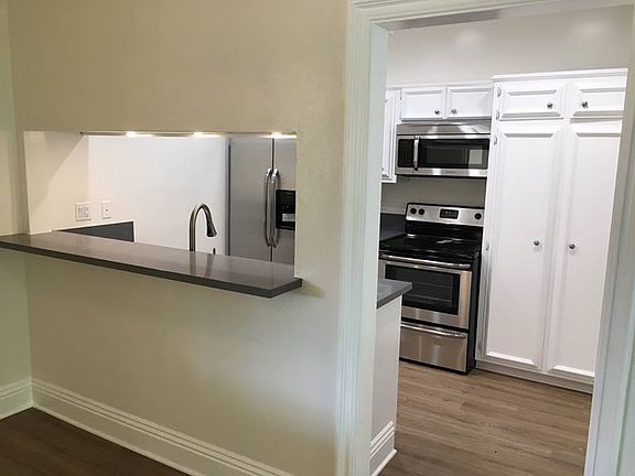 4th image of 6100 Buckingham Pkwy Unit 304