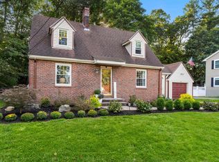 380 Vernon St, Wakefield, MA 01880