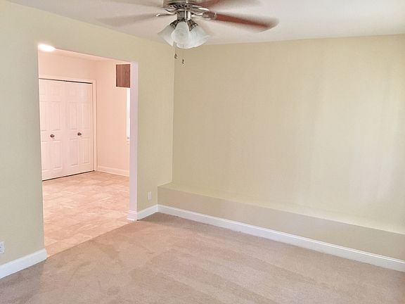 3rd image of 5509 Avenue N