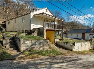 1302 Adele St, Charleston, WV 25302