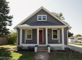 806 W Montgomery St, Knoxville, IA 50138
