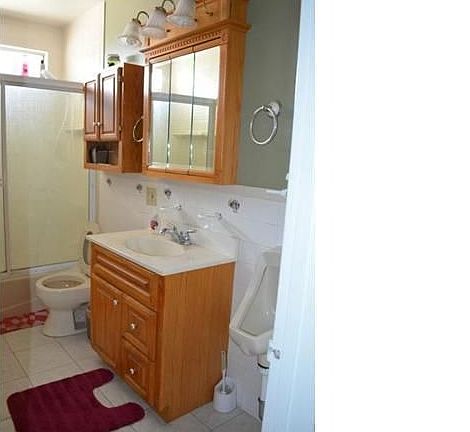5th image of 7592 Brooklawn Dr