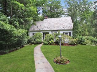 60 Baraud Rd S, Scarsdale, NY 10583