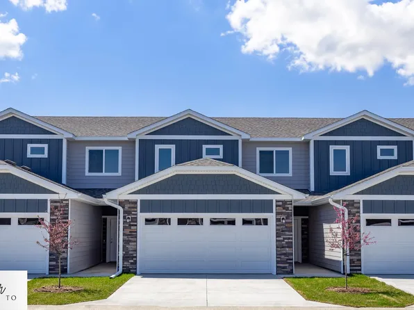 7000 E Brooks Edge Pl, Sioux Falls, SD 57110