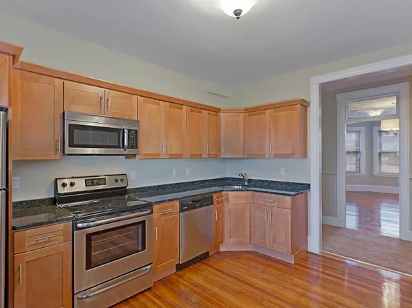 94 Gladstone St #3, Boston, MA 02128