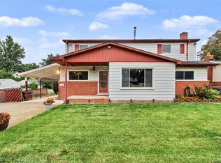 14676 Berwick St, Livonia, MI 48154