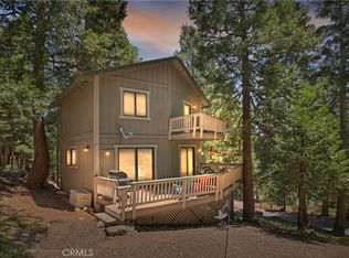305 Cedarbrook Dr, Twin Peaks, CA 92391