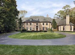 30 Locust Rd, Winnetka, IL 60093