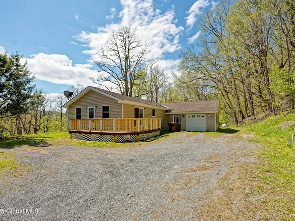 39 State Route 67, Eagle Bridge, NY 12057