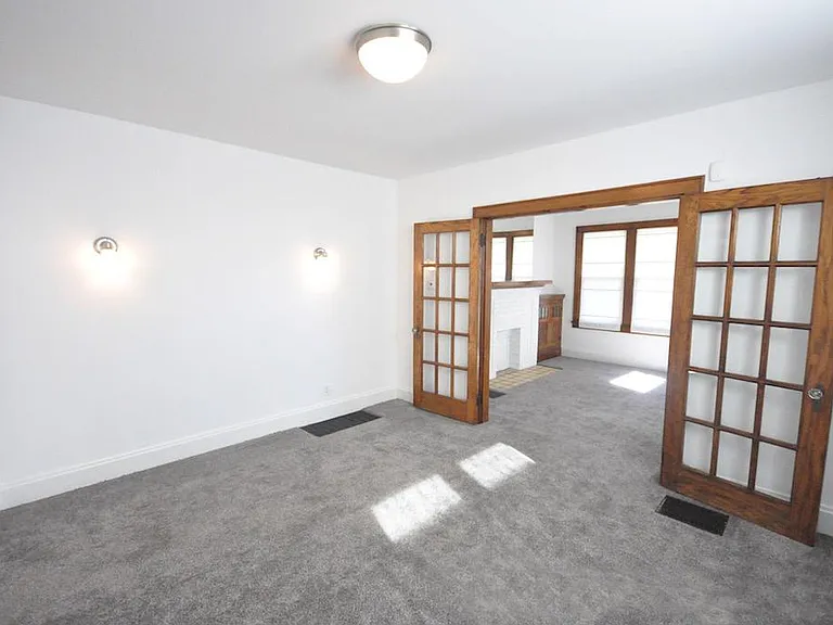 773 Ann St — Photo 3