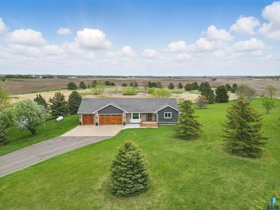 26646 461st Ave, Hartford, SD, 57033