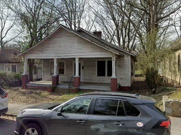 1072 McMillan St NW, Atlanta, GA 30318