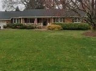 1433 Ashley Dr, Virginia Beach, VA 23454