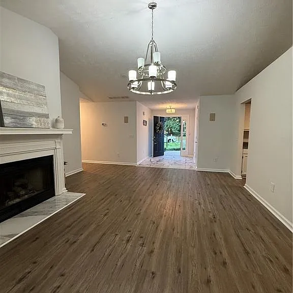 4907 October Way NW — Photo 4