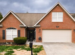3918 Doral Dr, Maryville, TN 37801