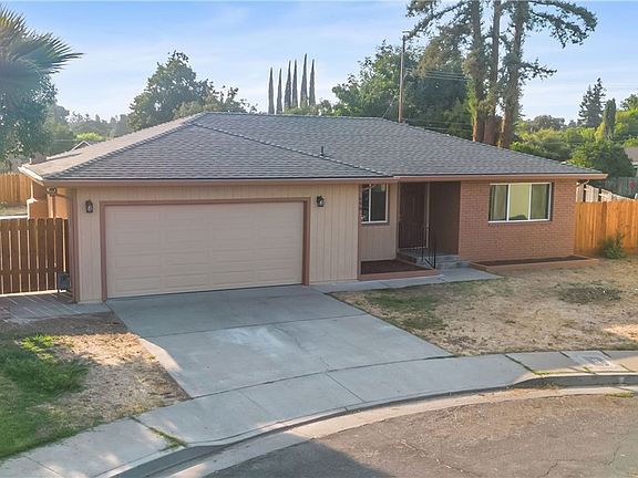 2nd image of 698 Roberts Ct