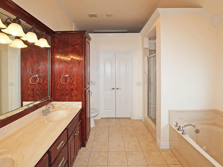 6802 Thunder Rd — Photo 24