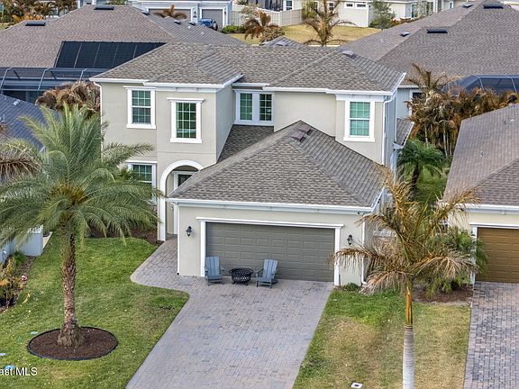 2nd image of 3104 Hummingbird Way