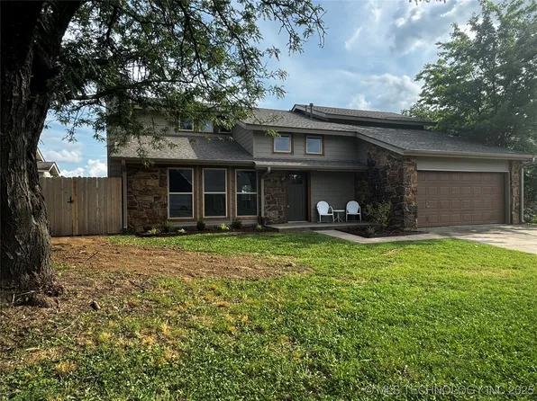 11902 E 83rd Pl N, Owasso, OK 74055